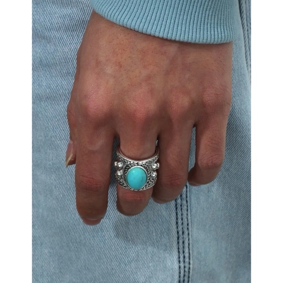price reduced • donating soon • NWOT turquoise inspired country western ring - Picture 4 of 5